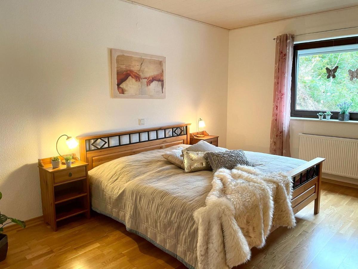Ferienwohnung Am Kreuzberg シュライデン エクステリア 写真