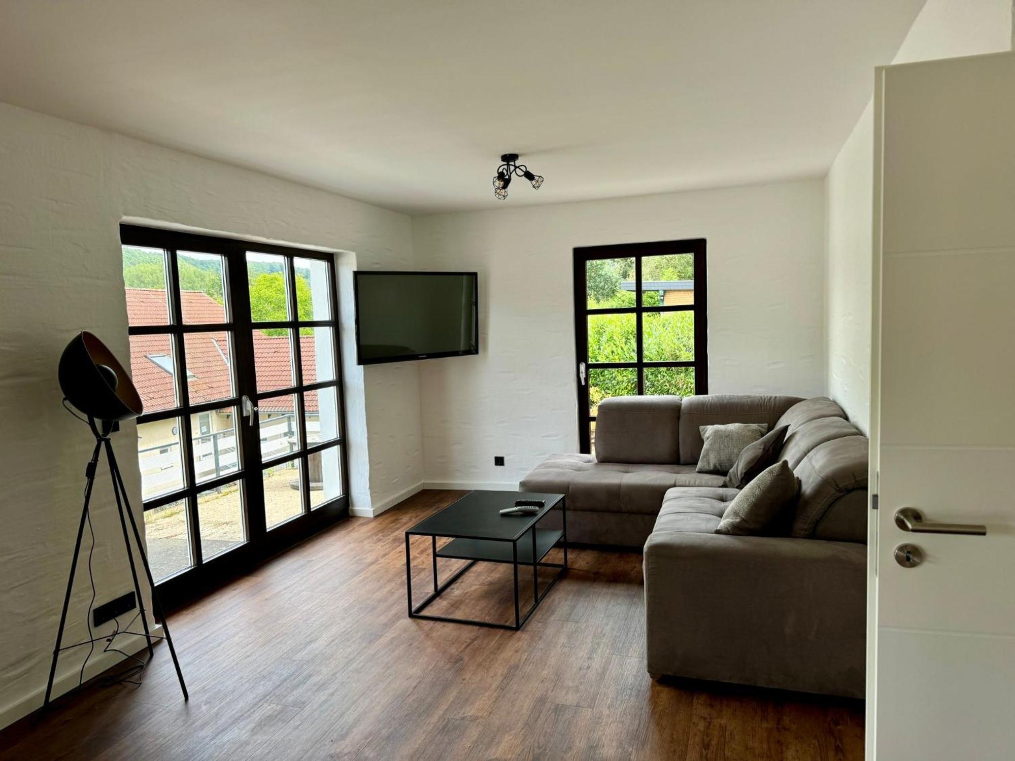Ferienwohnung Am Kreuzberg シュライデン エクステリア 写真